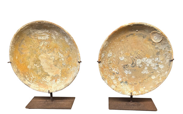 16thc Chinese Two Shipwrecked Gold Painted Plates