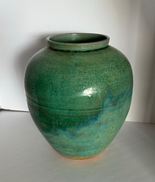 Contemporary Chinese Emerald Glazed Vase