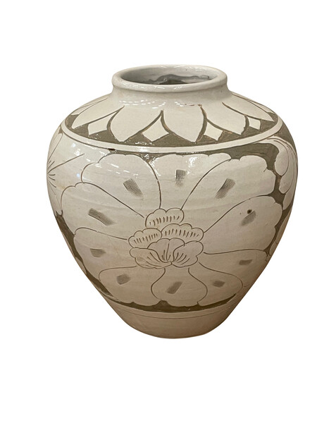 Contemporary Chinese Floral Embossed Bowl Shaped Vase