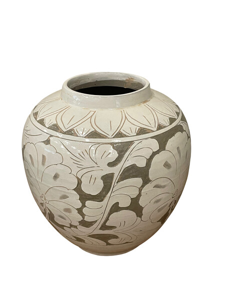 Contemporary Chinese Large Pot Shaped Floral Embossed  Vase
