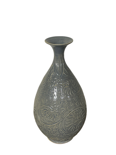 Contemporary Chinese Overall Patterned Vase