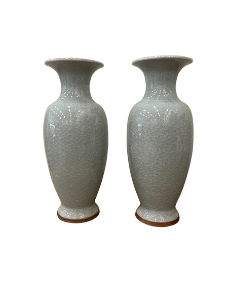 Contemporary Chinese Pale Blue Crackle Glaze Vase