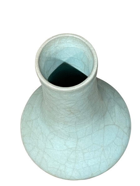 Contemporary Chinese Pale Turquoise Contrast Crackle Vase