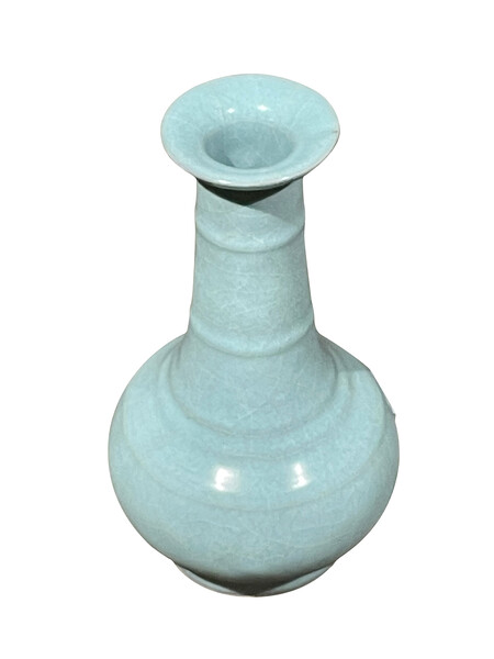 Contemporary Chinses Pale Turquoise Vase